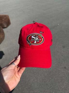 New Era San Francisco 49ers 9TWENTY Floral Rose Logo Red Adjustable Hat OSFM